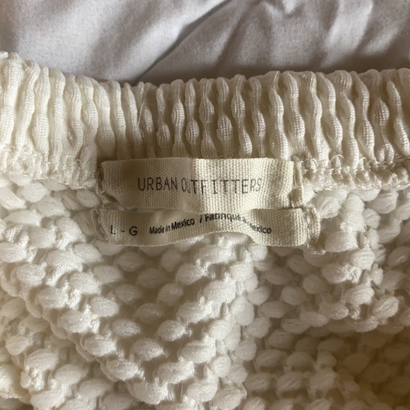 Top - Picture 2 of 3